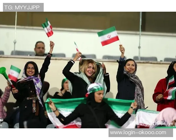 中国与伊朗足球对决宣传海报展现激情与荣耀的碰撞 中国与伊朗足球对决宣传海报展现激情与荣耀的碰撞