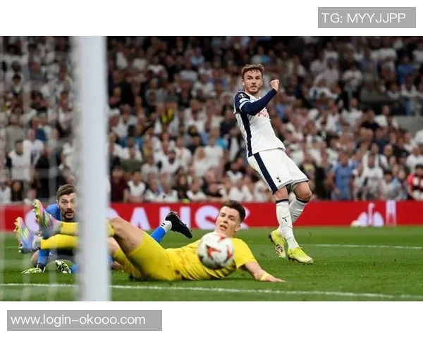 博德闪耀与萨的精彩对决揭示足球战术新趋势与球队实力较量 博德闪耀与萨的精彩对决揭示足球战术新趋势与球队实力较量